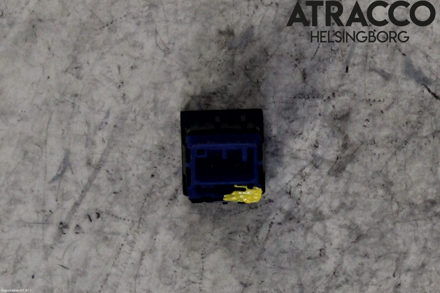 Toyota RAV4 19- Strömställare Tanklucka