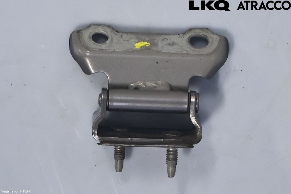Toyota bZ4X EA10 22- Bakluckegångjärn Hö