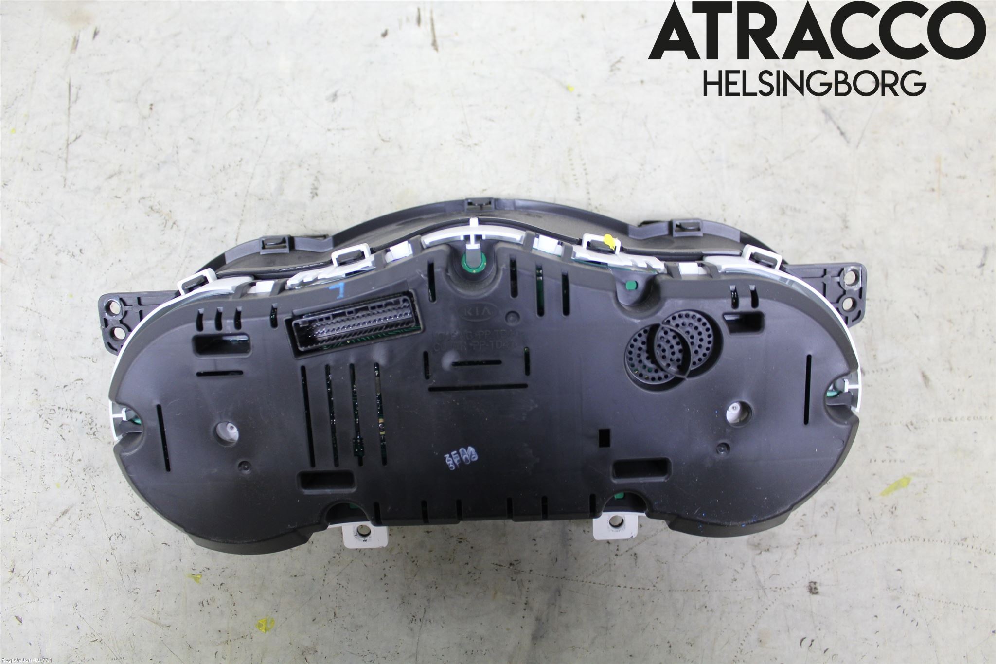 Kia OPTIMA 00-15 Instrument Komb