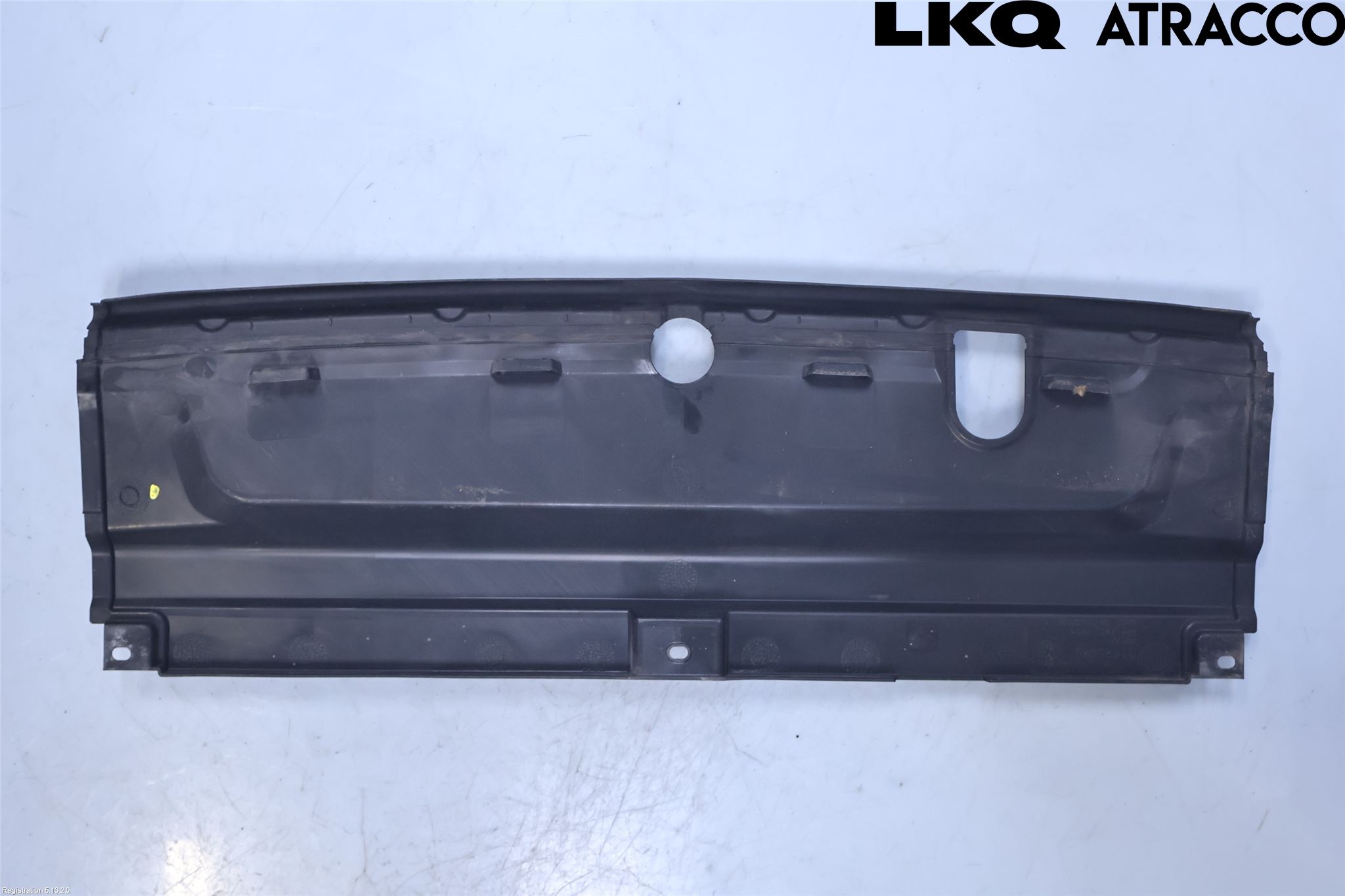 Volvo V90 17->> Täckplast Front