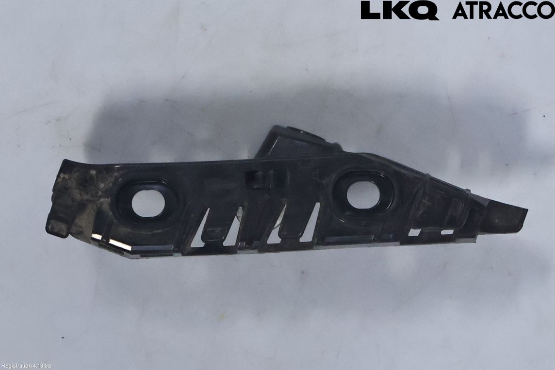 Volkswagen VW PASSAT 15-19 Stötfångarfäste Fram Hö