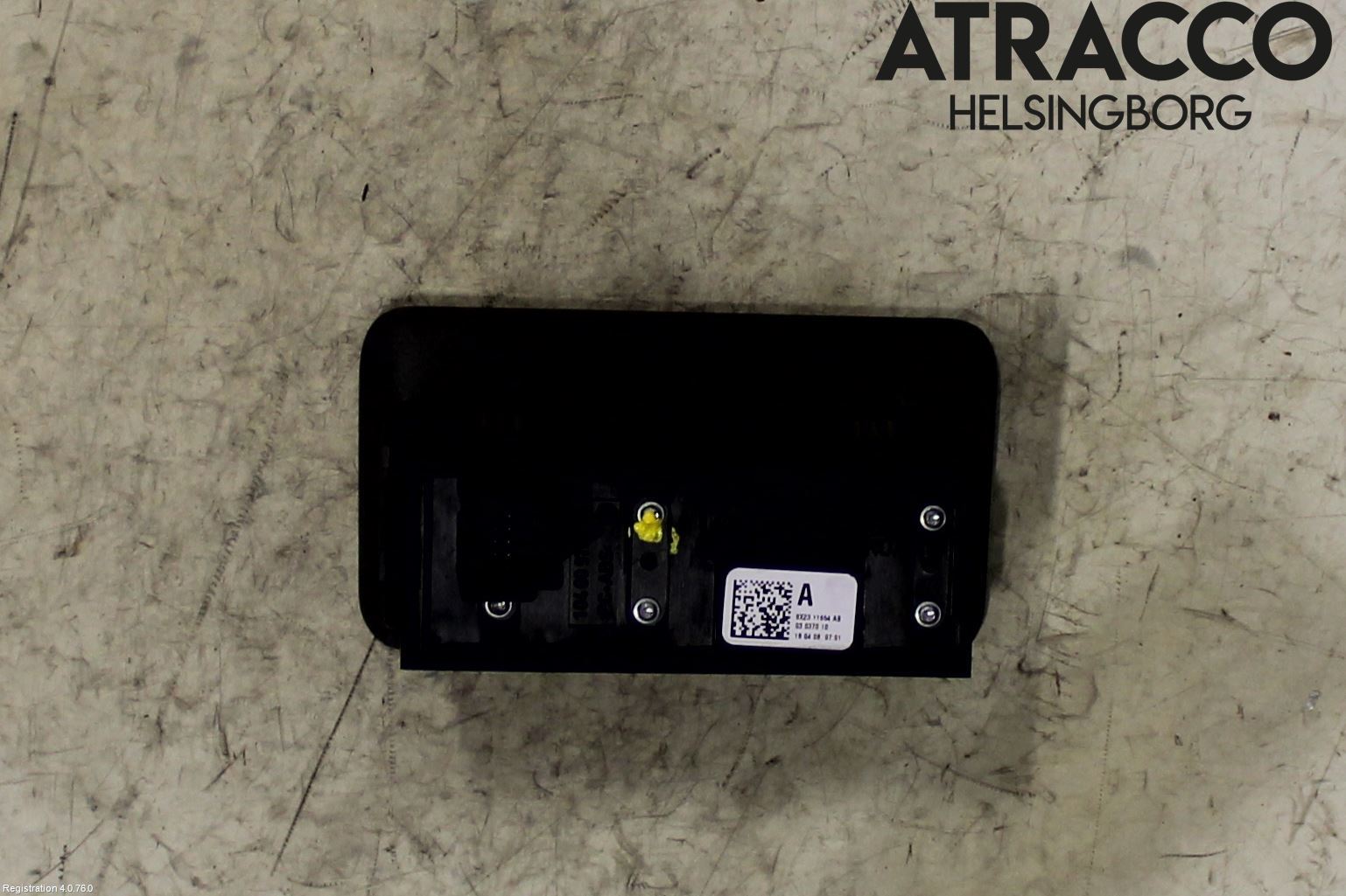 Jaguar XF 08-15 Strömställare Baklucka