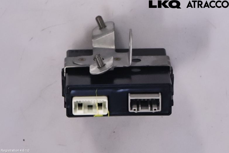 Toyota C-HR 16-23 Styrenhet Parkbroms Epb