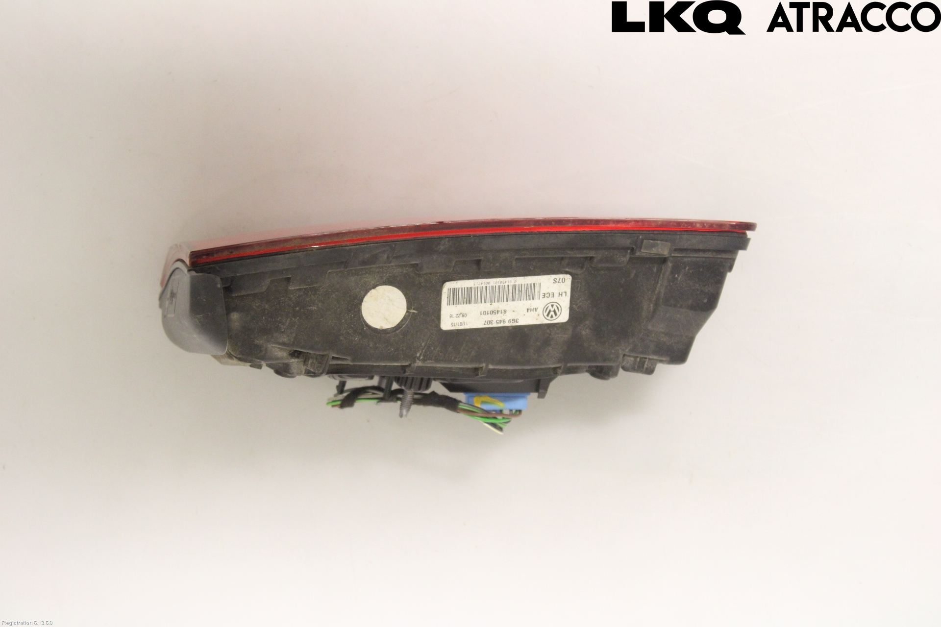 Volkswagen VW PASSAT 15-19 Bakljus Lucka Vä