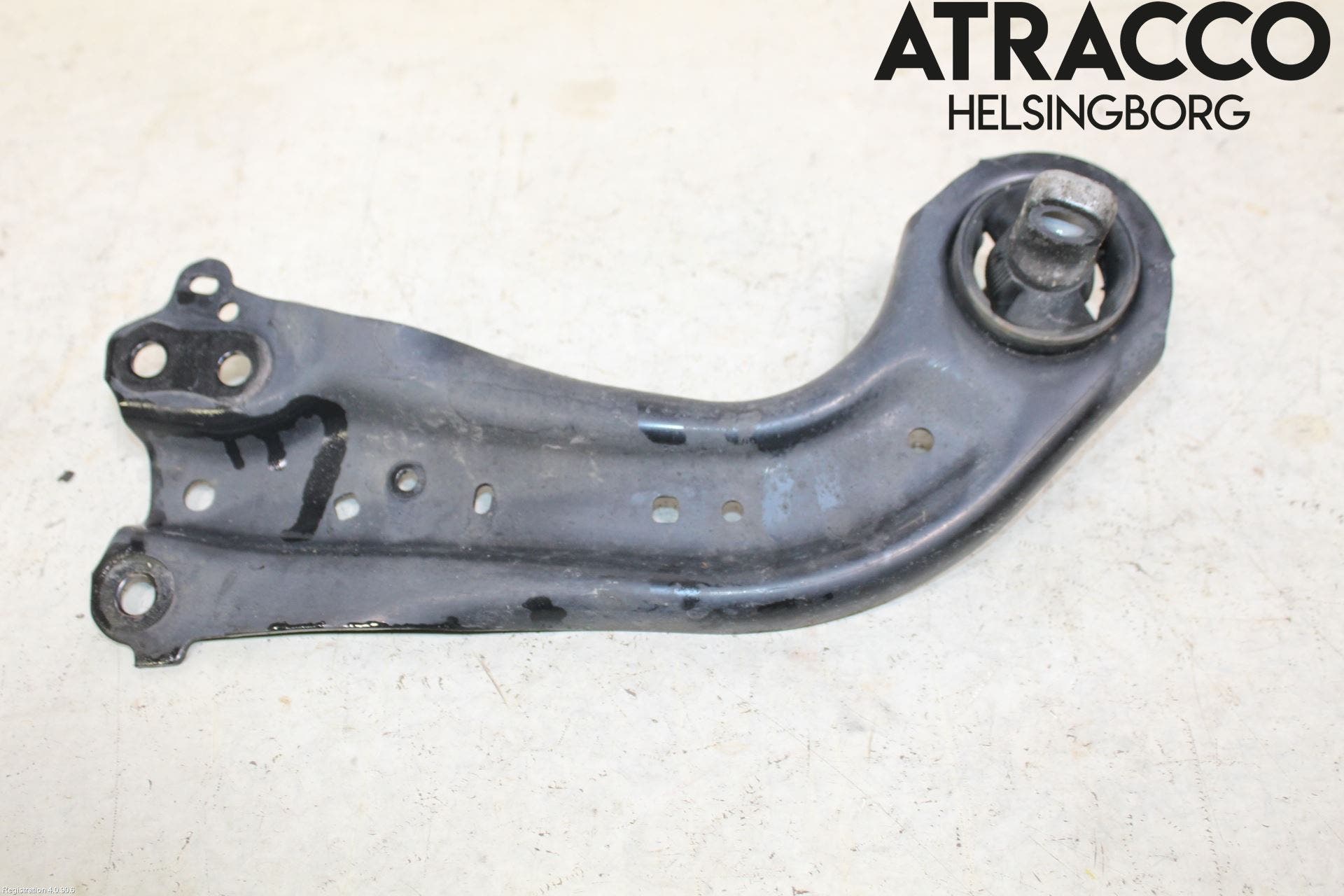 Toyota RAV4 19- Bärarm Bak Höger