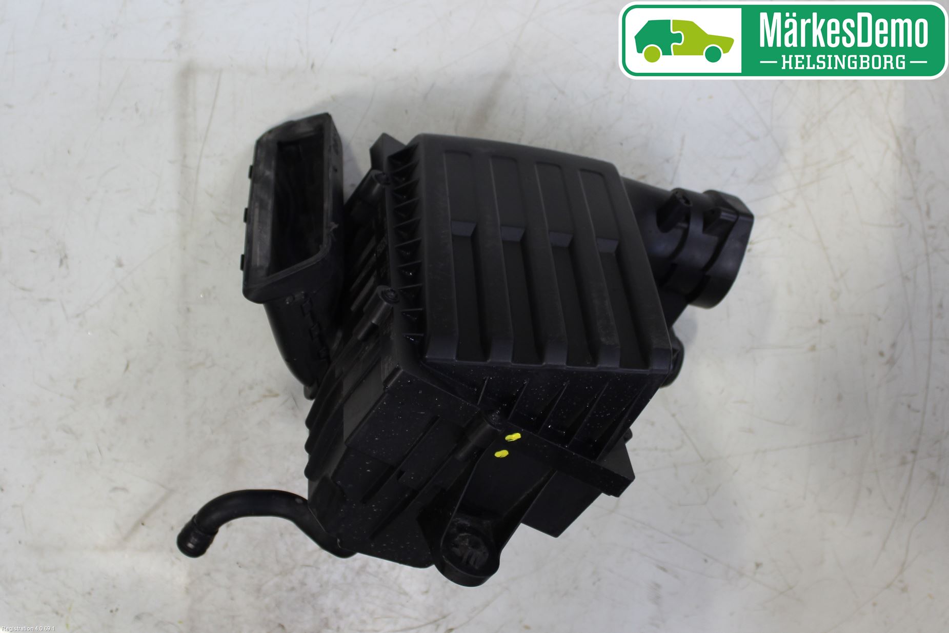 Volkswagen VW PASSAT 15-19 Luftrenare