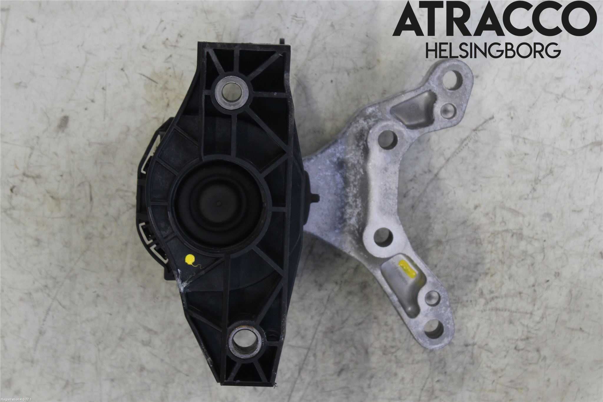 Peugeot 208/E-208 20- Motorfäste