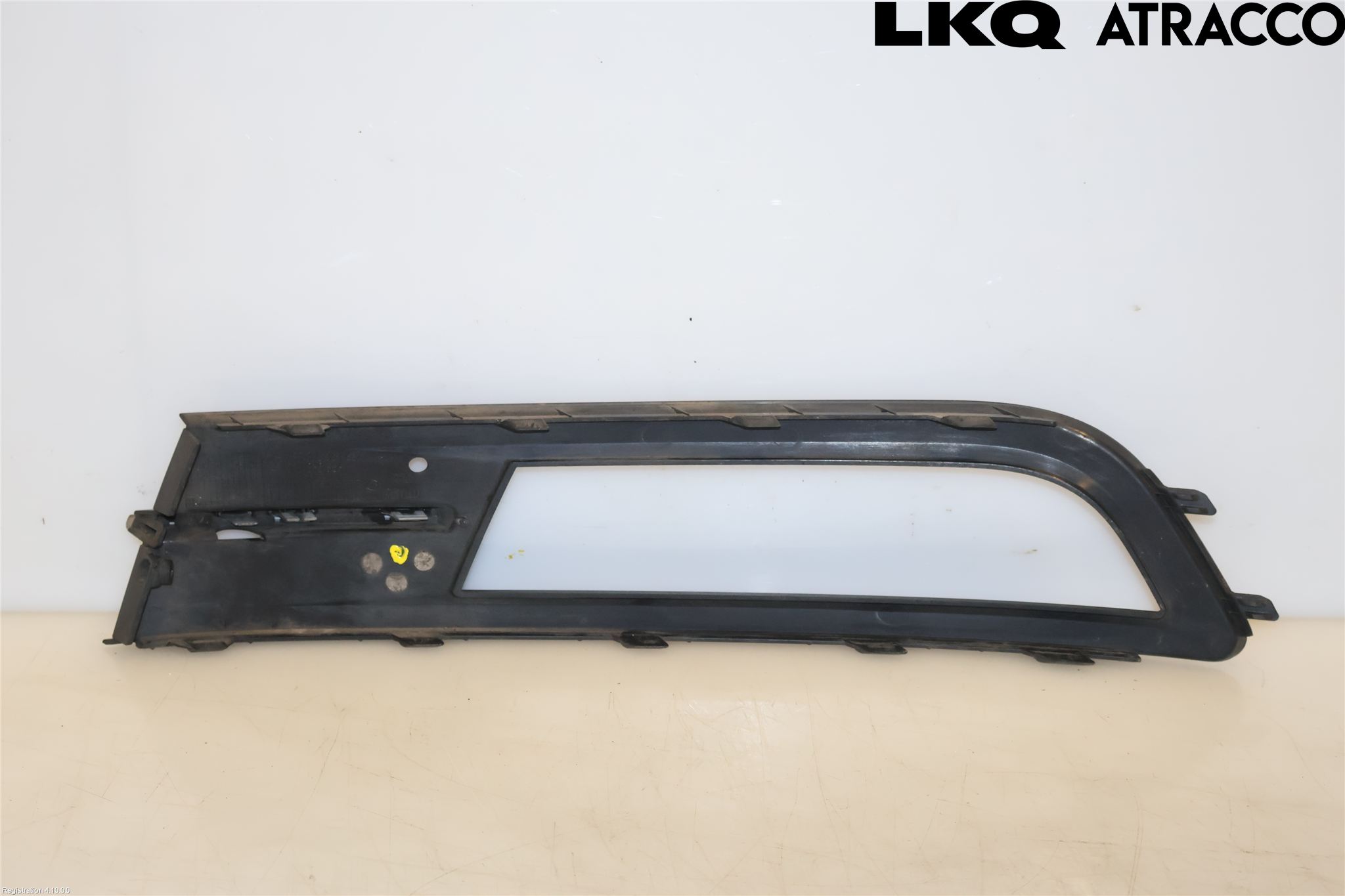 Volkswagen VW PASSAT 15-19 Dimljussarg Fram