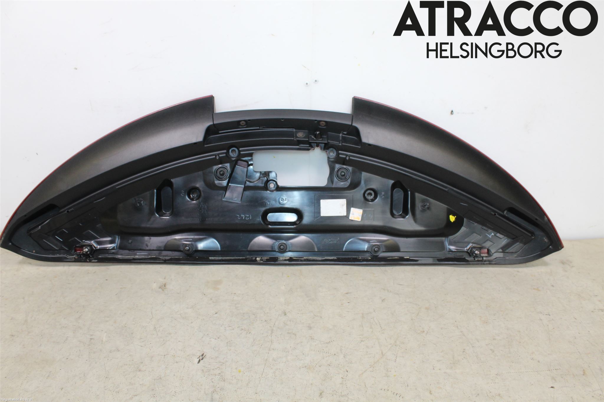 Nissan LEAF 11-17 Spoiler Baklucka