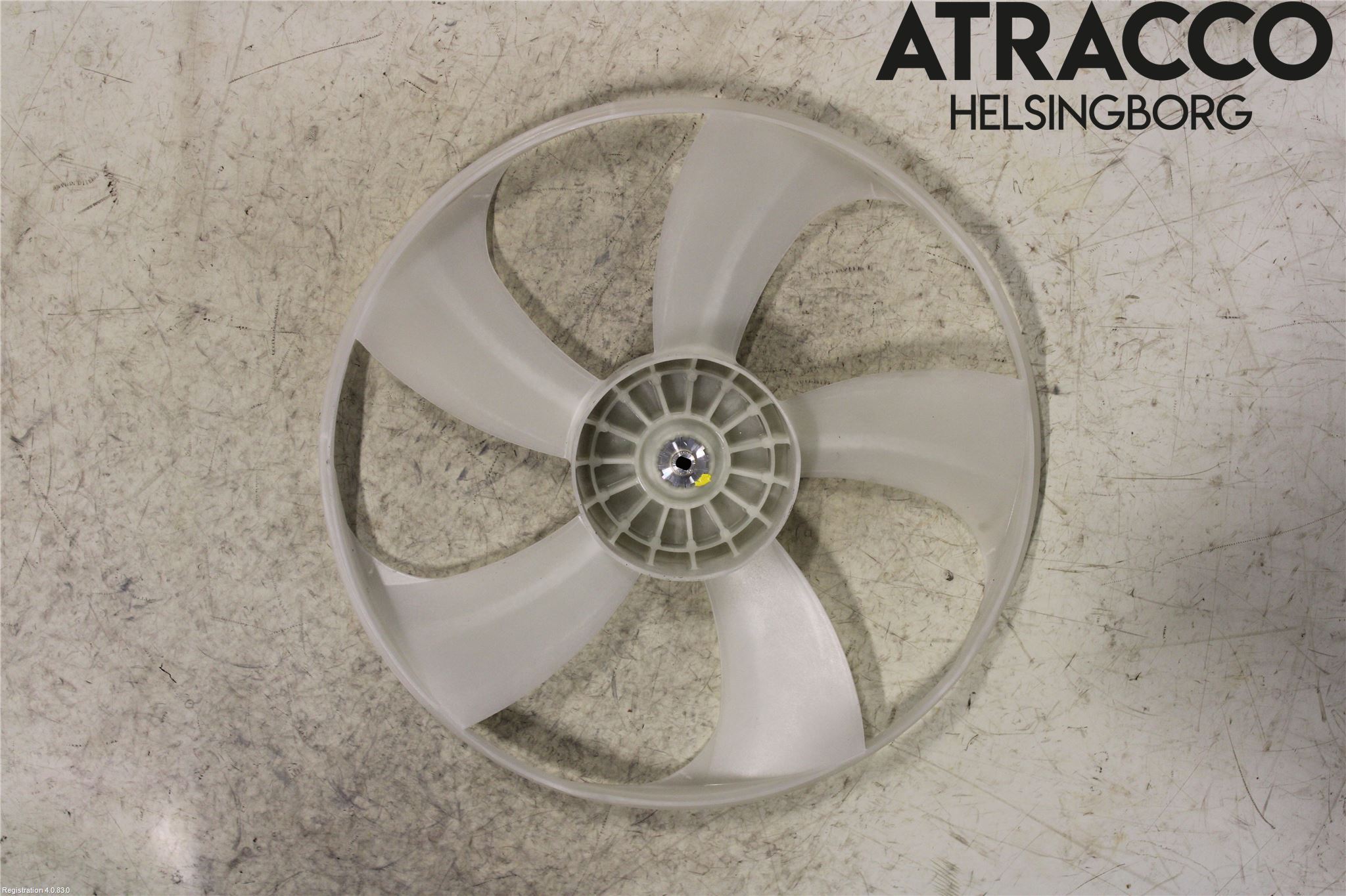 Toyota AURIS 13-19 Kylfläkt-Vinge