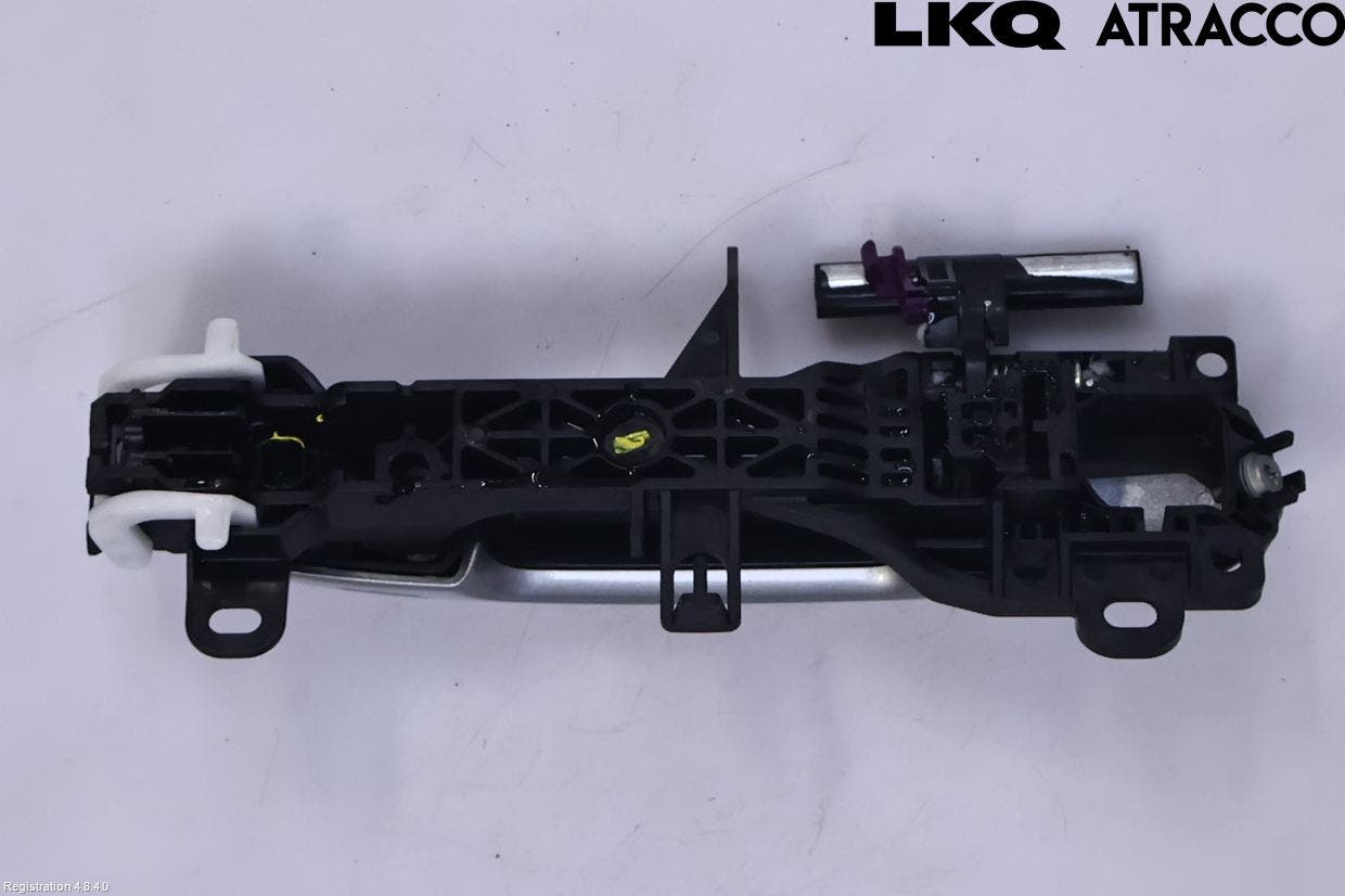 Toyota RAV4 19- Dörrhandtag Yttre Hö