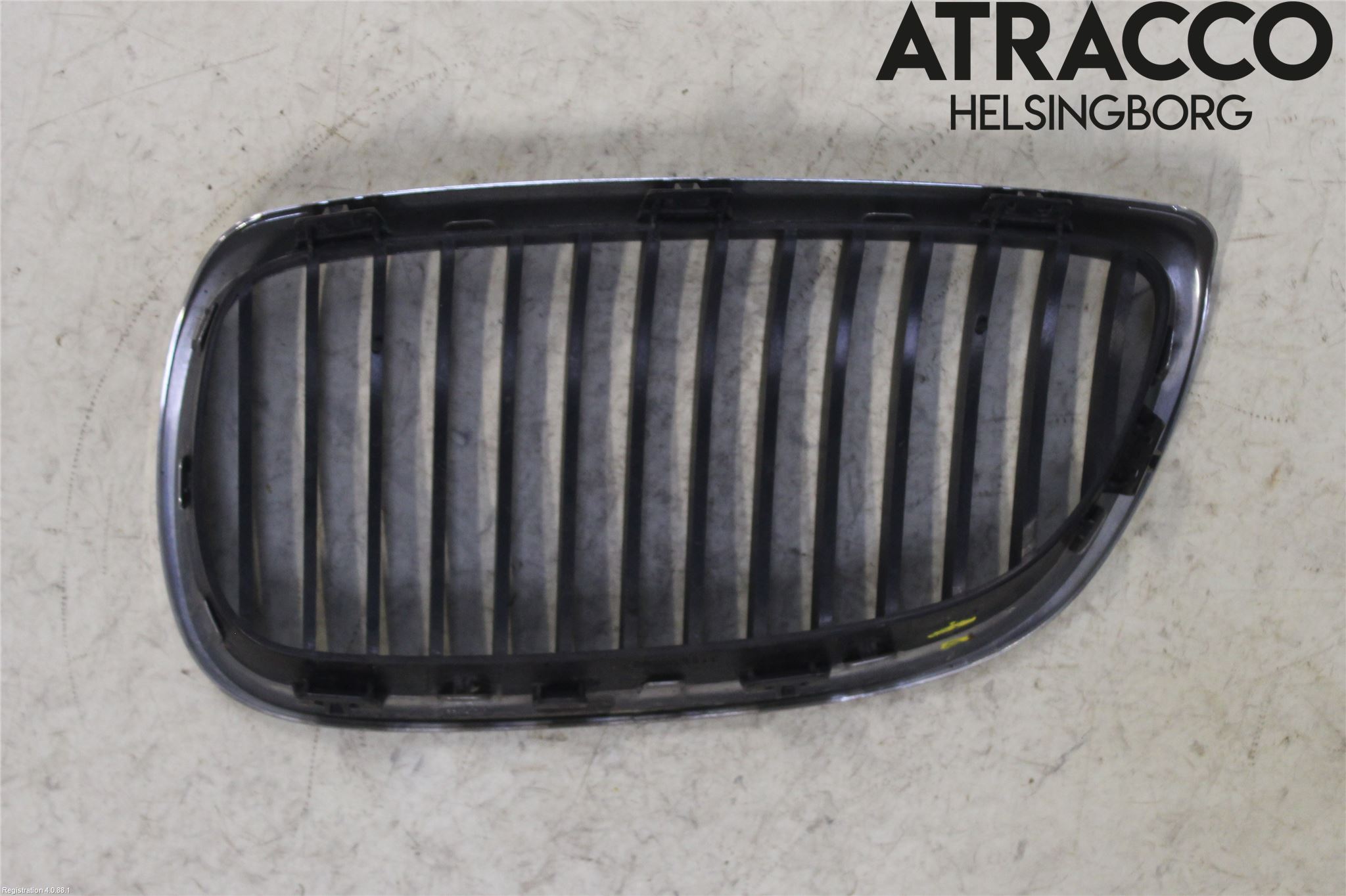 BMW 3 E92/93 Coupé/Cab 05-14 Grilldel Höger