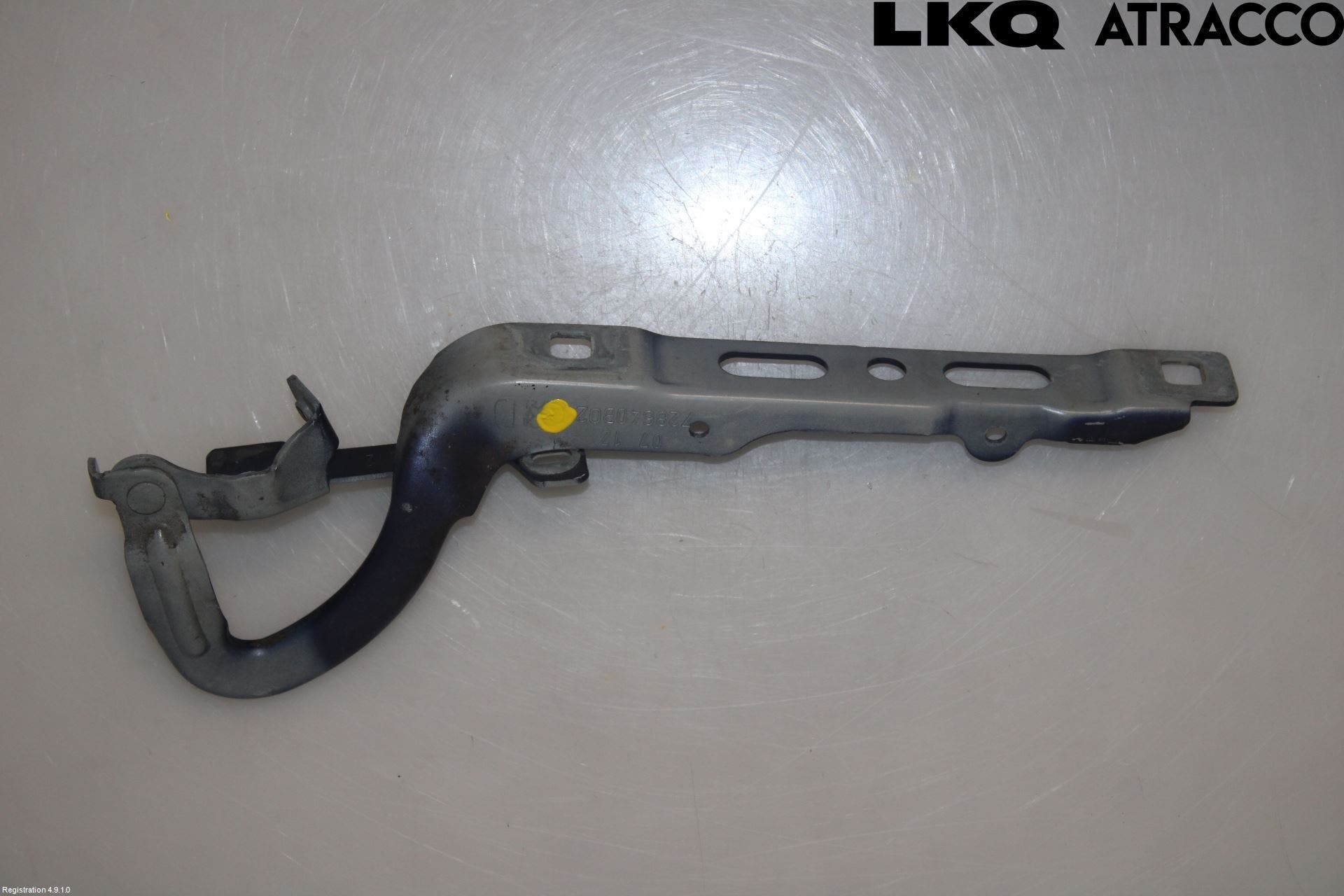 Peugeot 208 12-15 Huvgångjärn