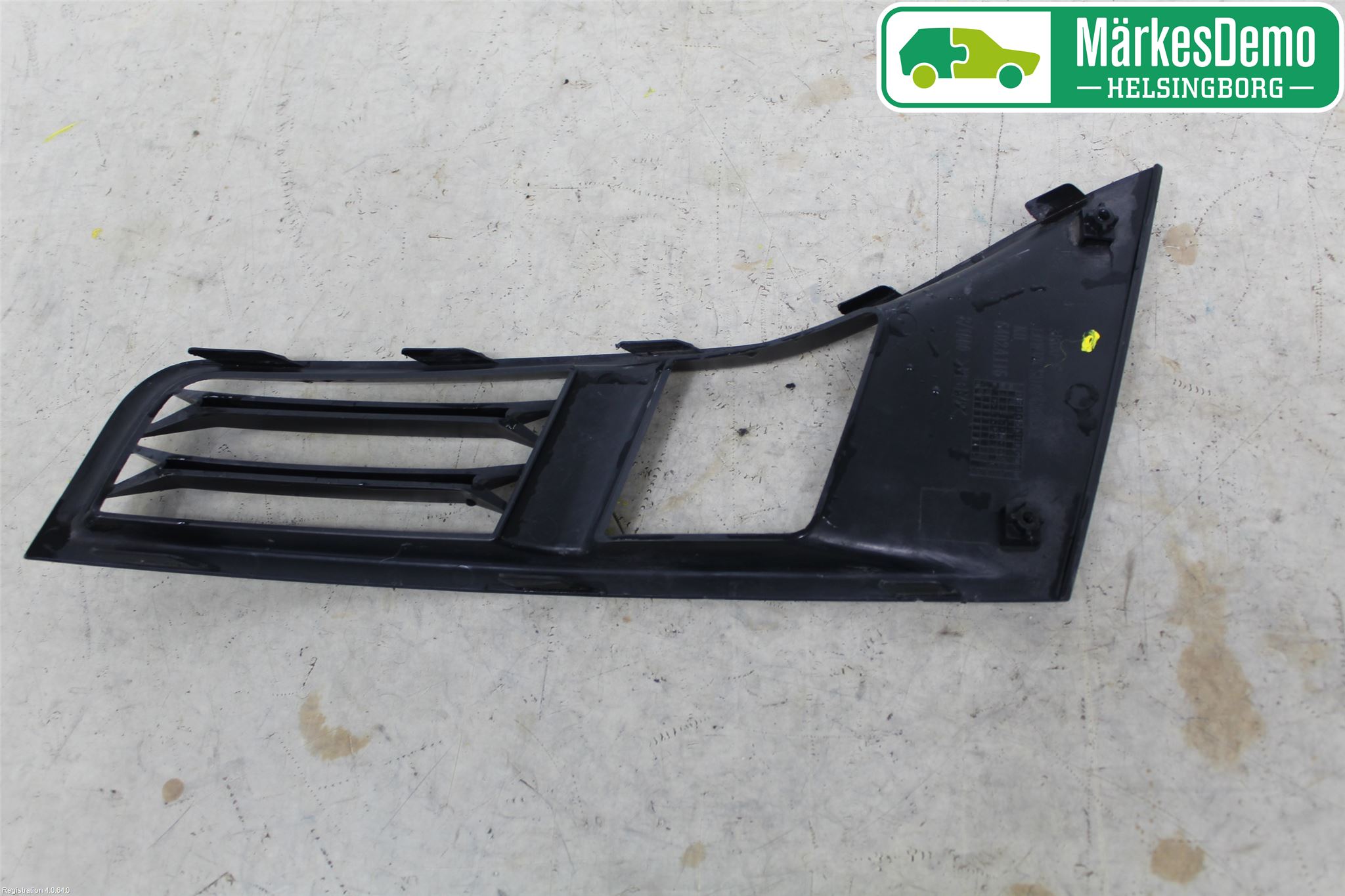 Citroen C-CROSSER Grilldel Höger