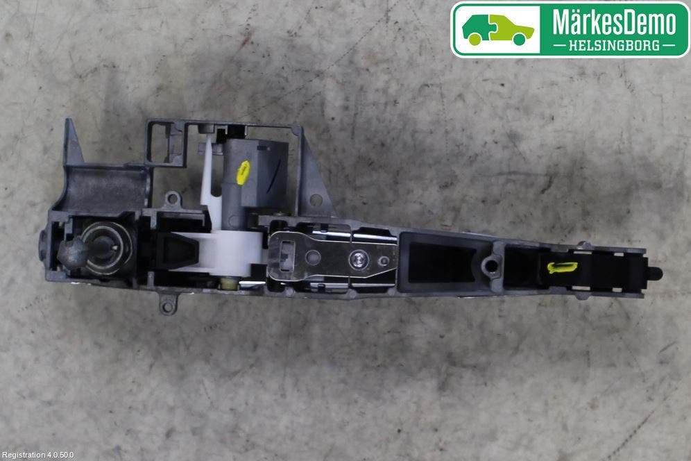 Peugeot 208 12-15 Dörrhandtag Yttre Vä