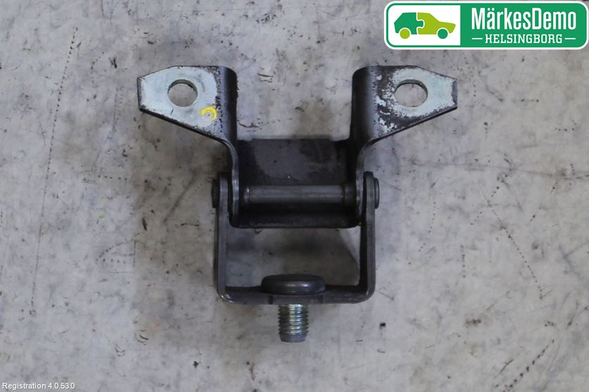 Mazda CX-3 Bakluckegångjärn Vä