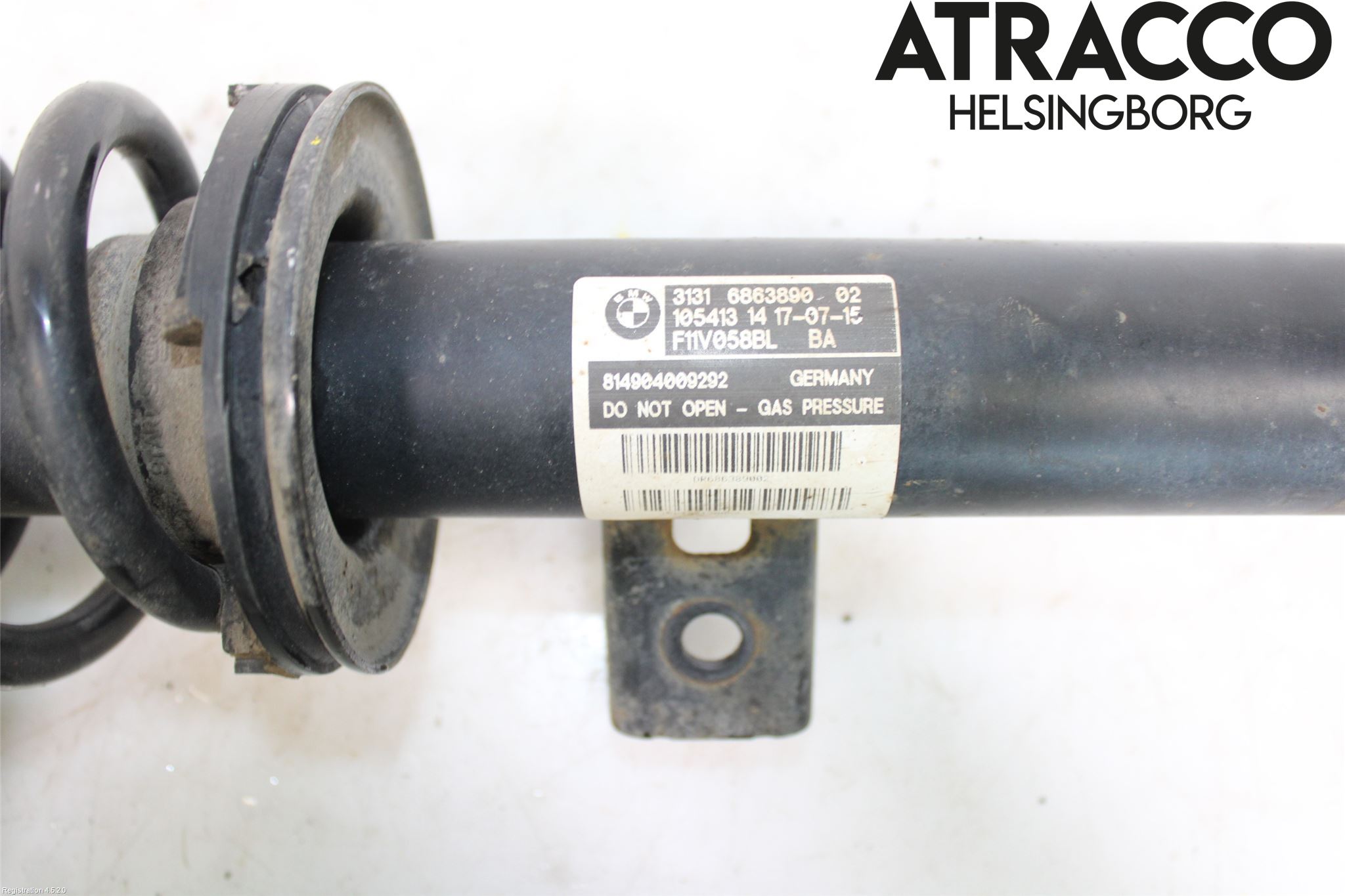 BMW 5 F10/F11/F18 09-17 Fjäderben Fram Höger
