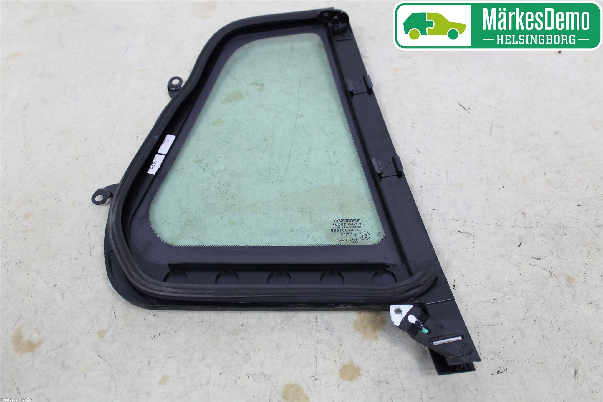 Volvo V60 11-13 Dörruta Bak Lilla Vä