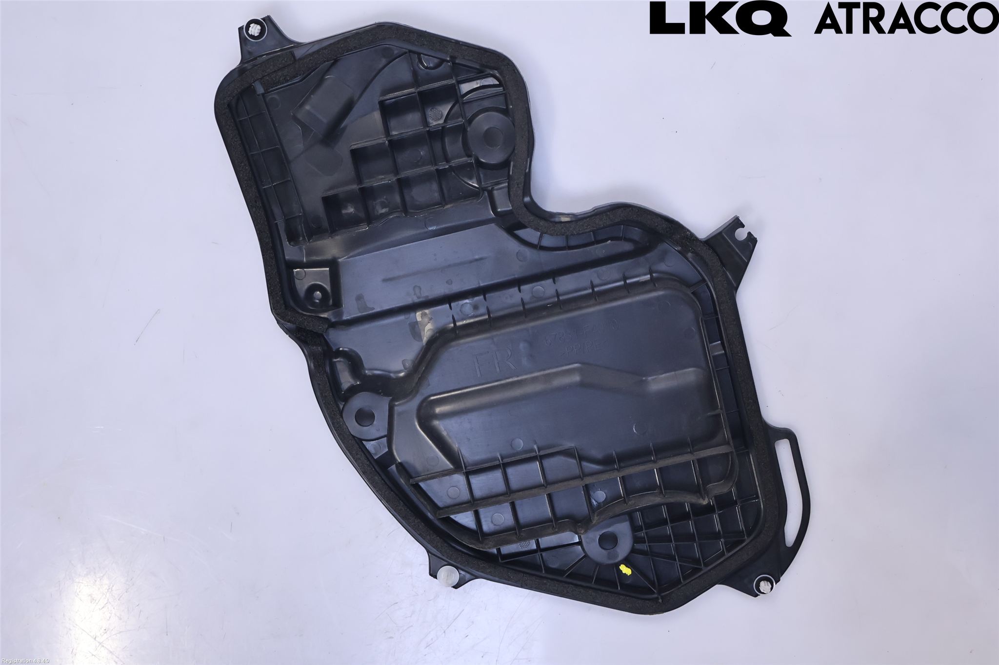 Toyota C-HR 16-23 Dörrklädsel Hö
