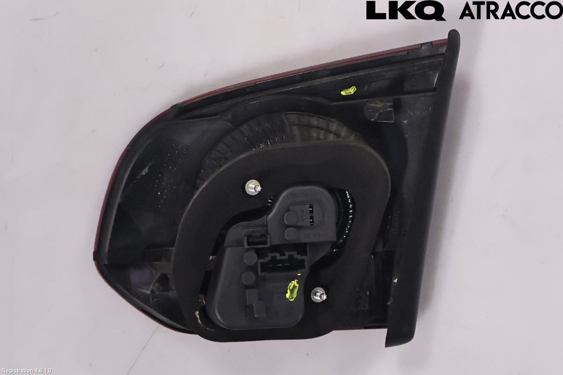 Volkswagen VW GOLF VI 09-13 Bakljus Lucka Vä