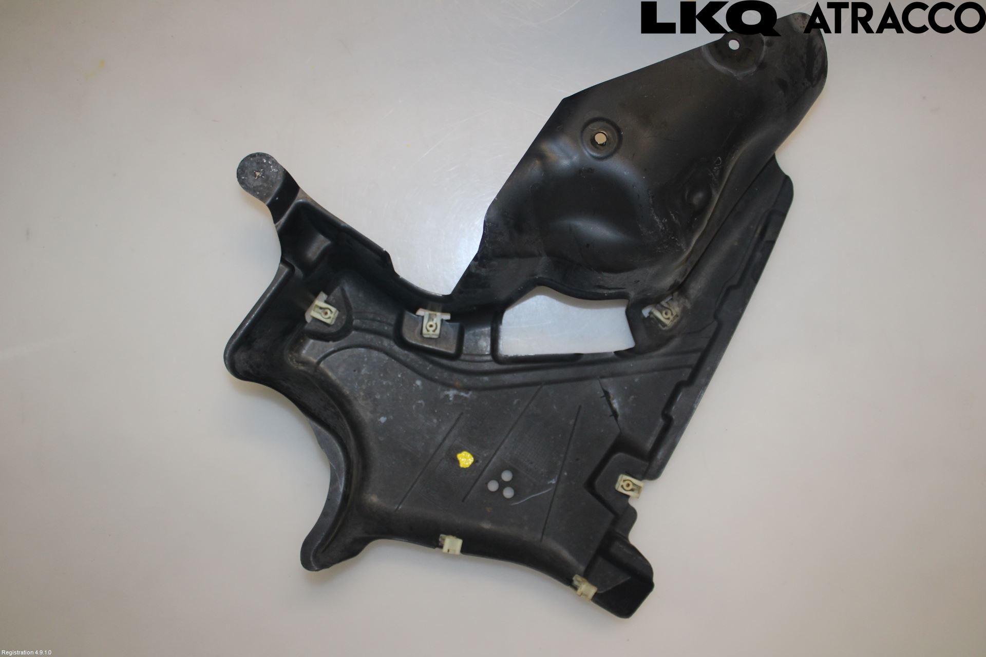 BMW 7 G11/G12 15-22 Hasplåt Plåt-Plast