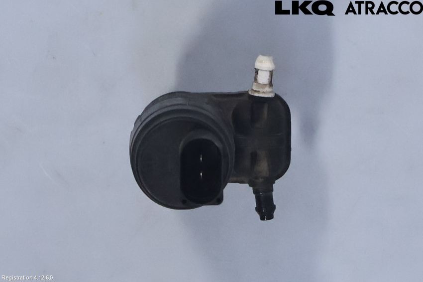 Volkswagen VW GOLF / E-GOLF VIII 20- Spolarpump Vindruta