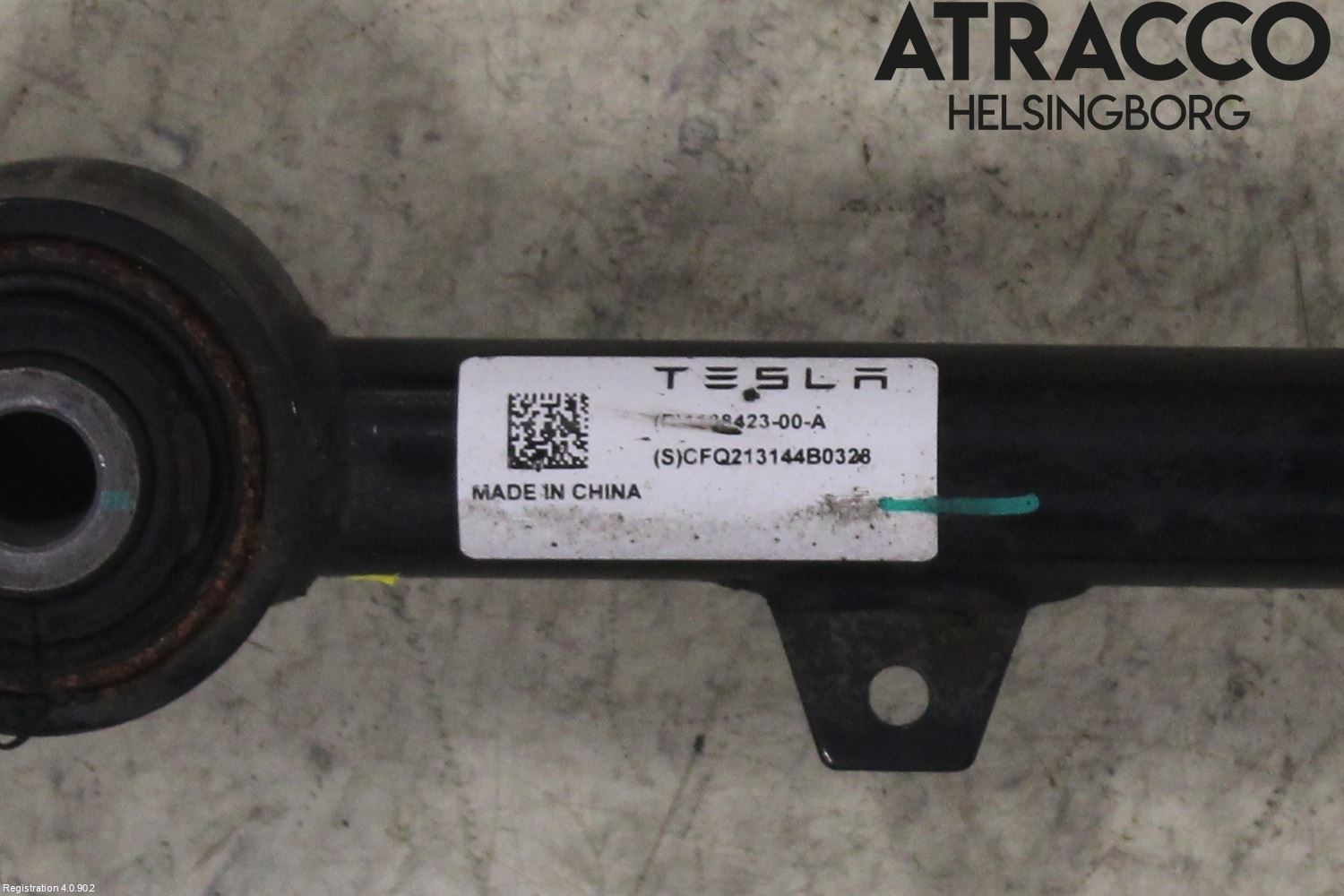 Tesla MODEL Y 21- Bärarm Bak Övre Vänster