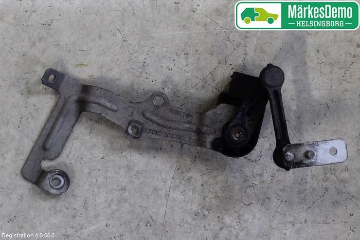 Mercedes-Benz MB E-KLASS (W213) 16-23 Givare Xenon/Ljushöjdsreglering