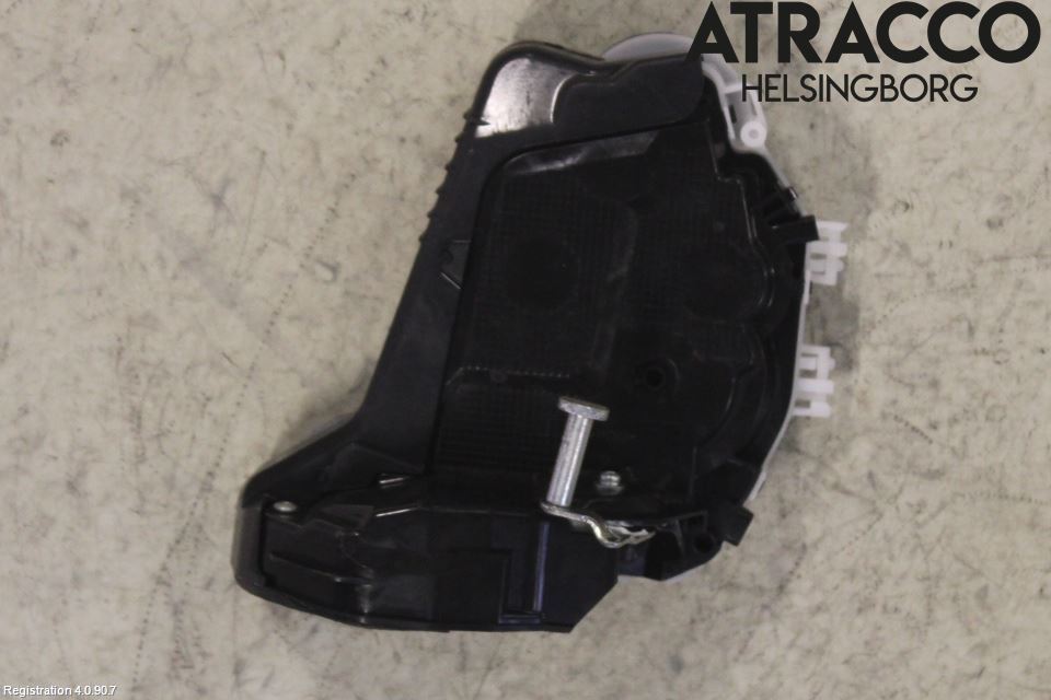 Toyota YARIS XP21 20- Centrallåsmotor Höger