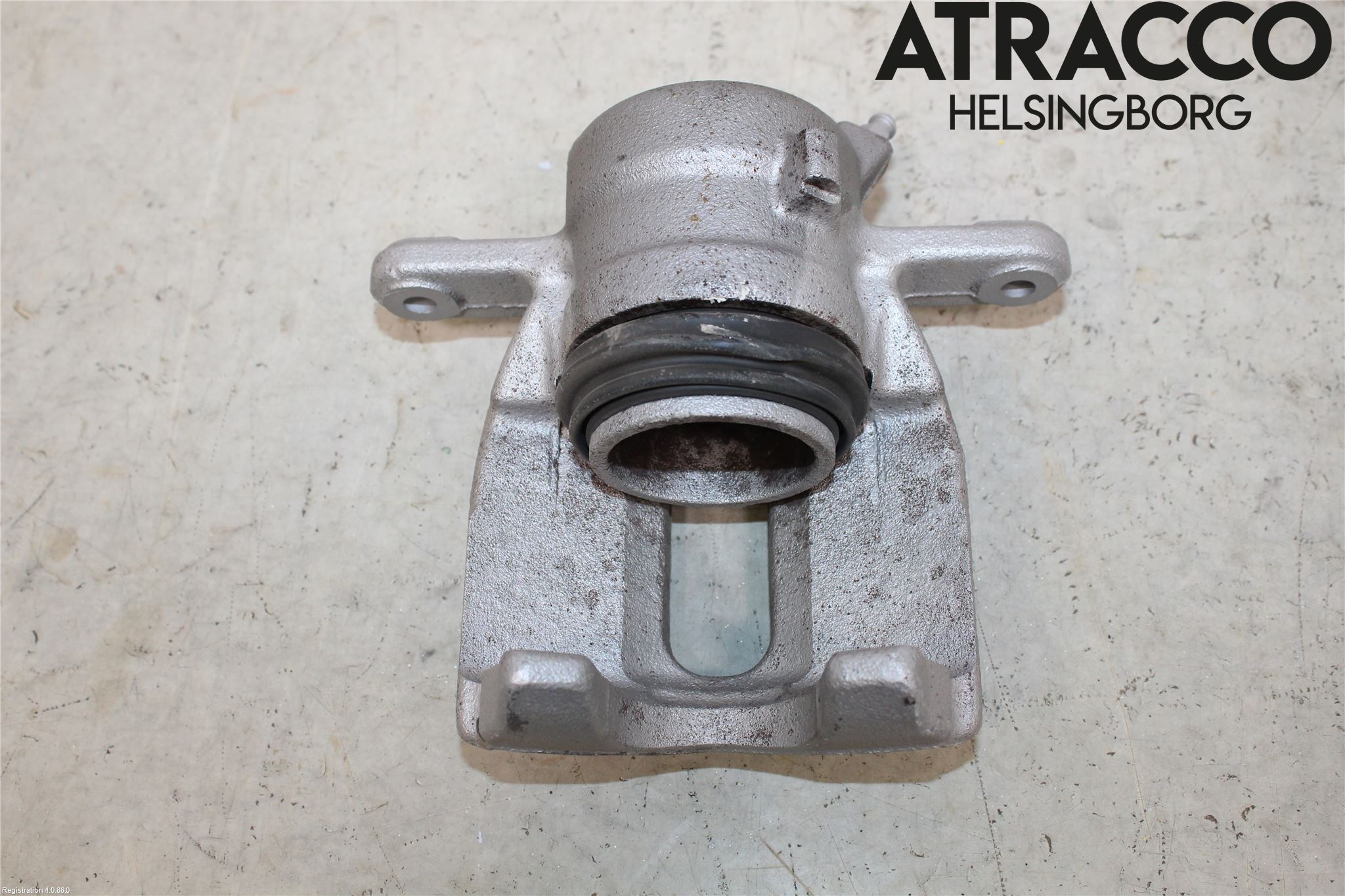 Renault CLIO III  06-09 Bromsok Fram Höger