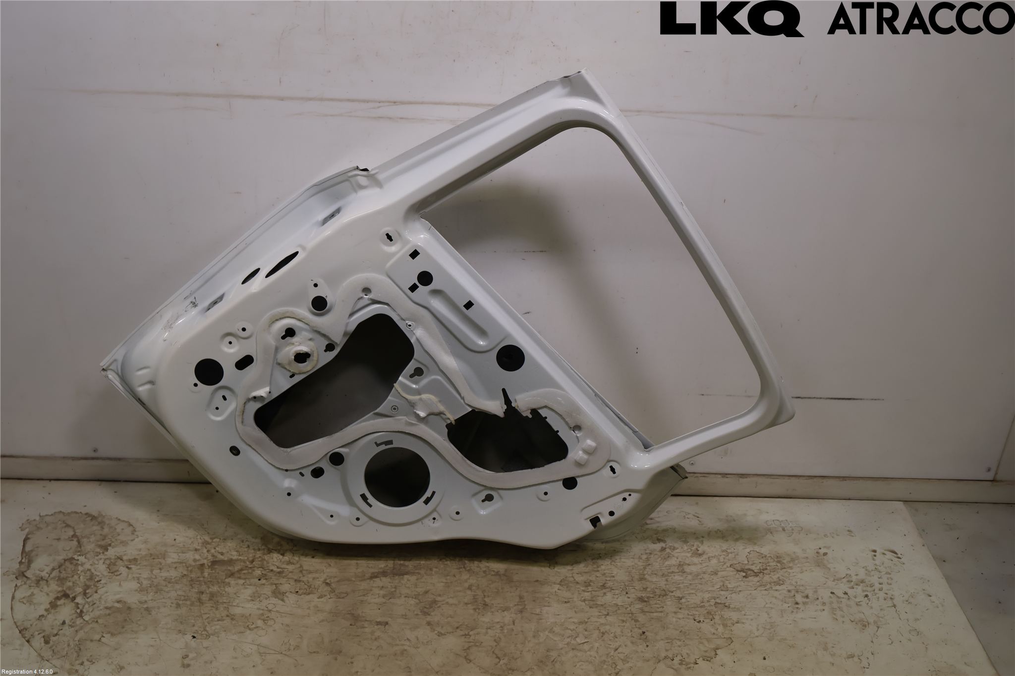 Peugeot 208 12-15 Dörr Bak Höger