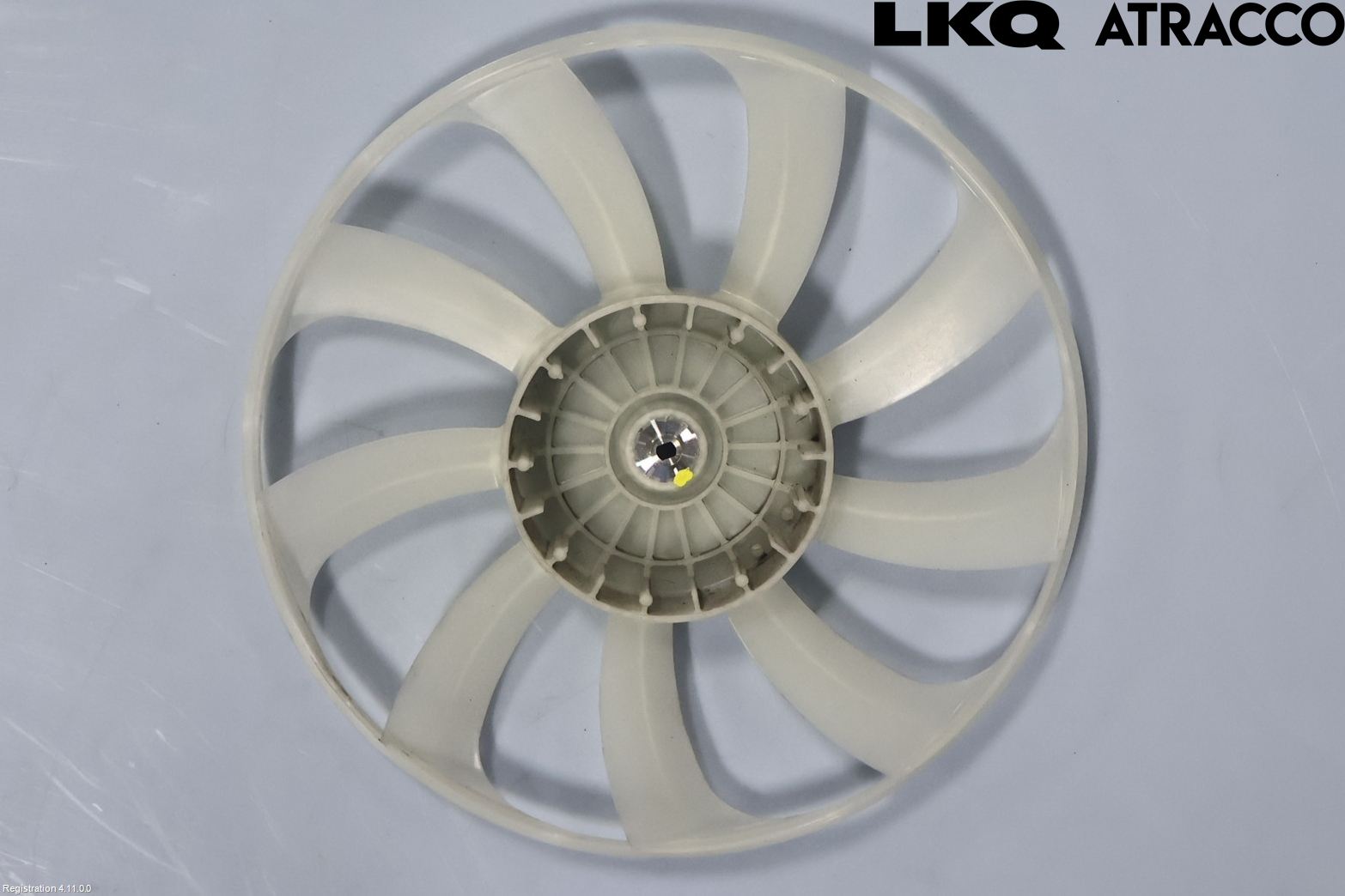 Toyota COROLLA 19- Kylfläkt-Vinge