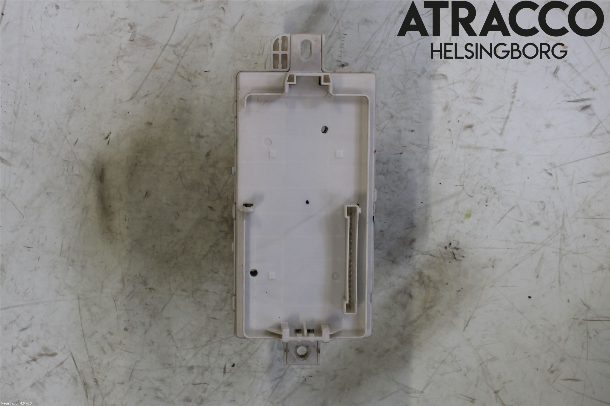 Mitsubishi SPACE STAR 13- Säkringsdosa-Elcentral