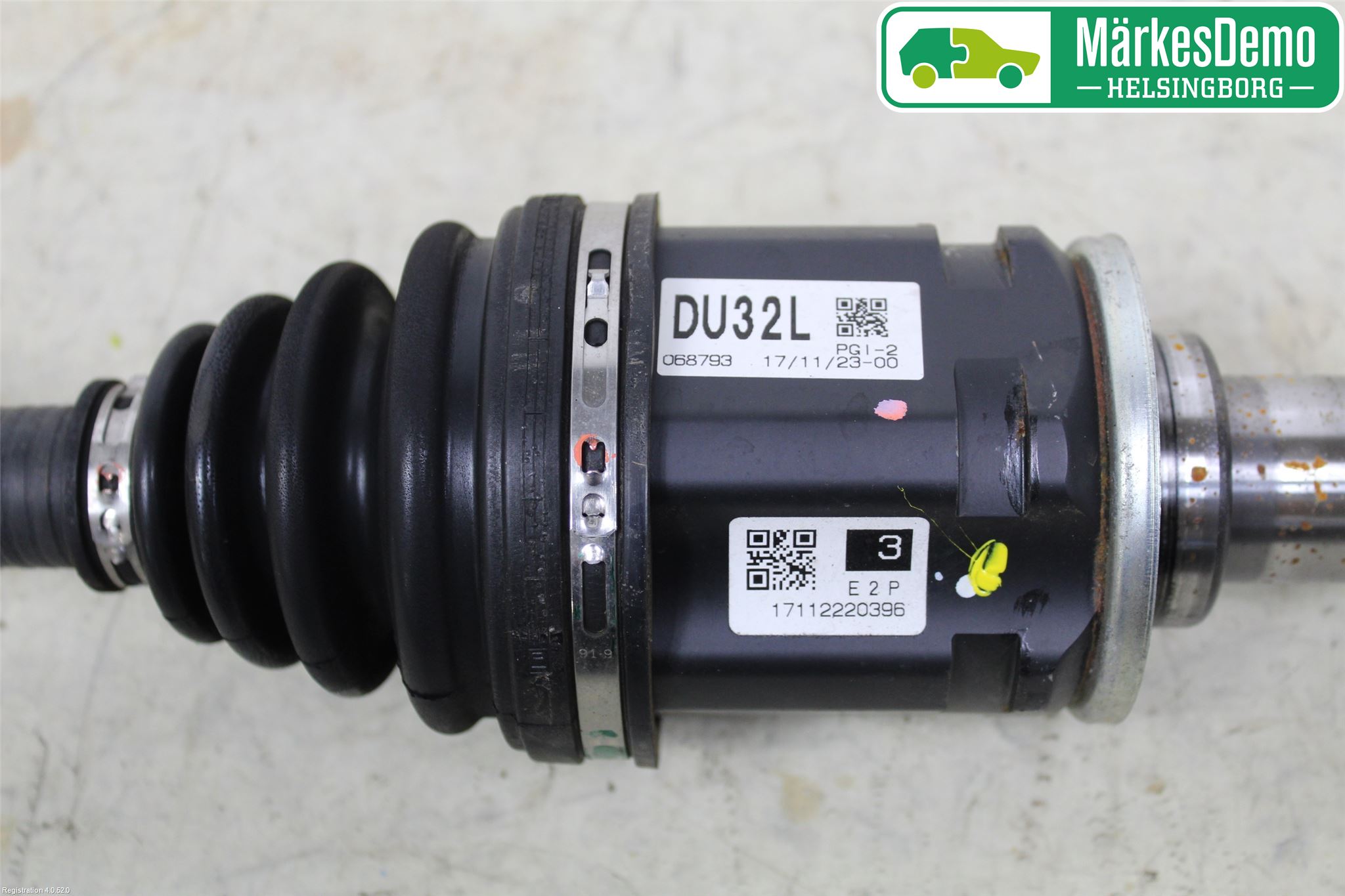 Toyota RAV4 13-18 Drivaxel Fram Vänster