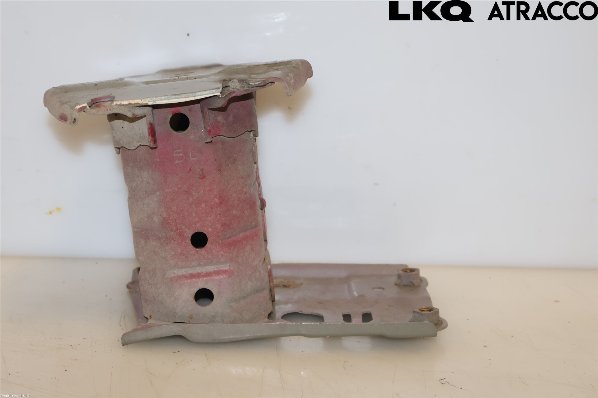 Toyota AURIS 13-19 Stötfångarbärjärn Bak