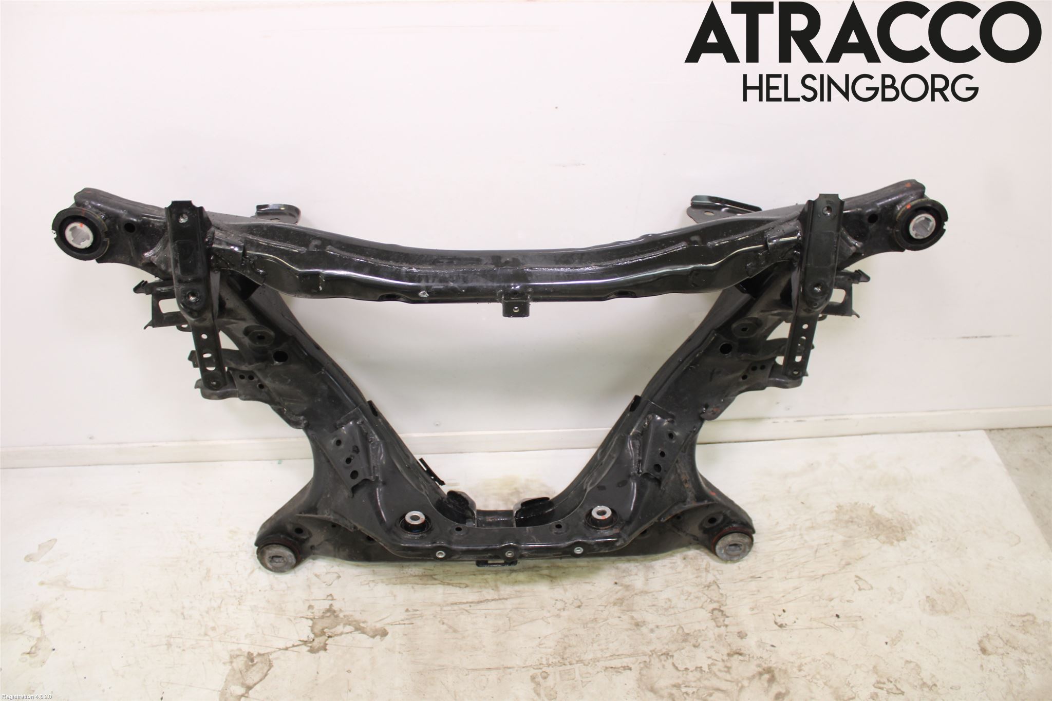 Tesla MODEL 3 17- Bakaxelbalk