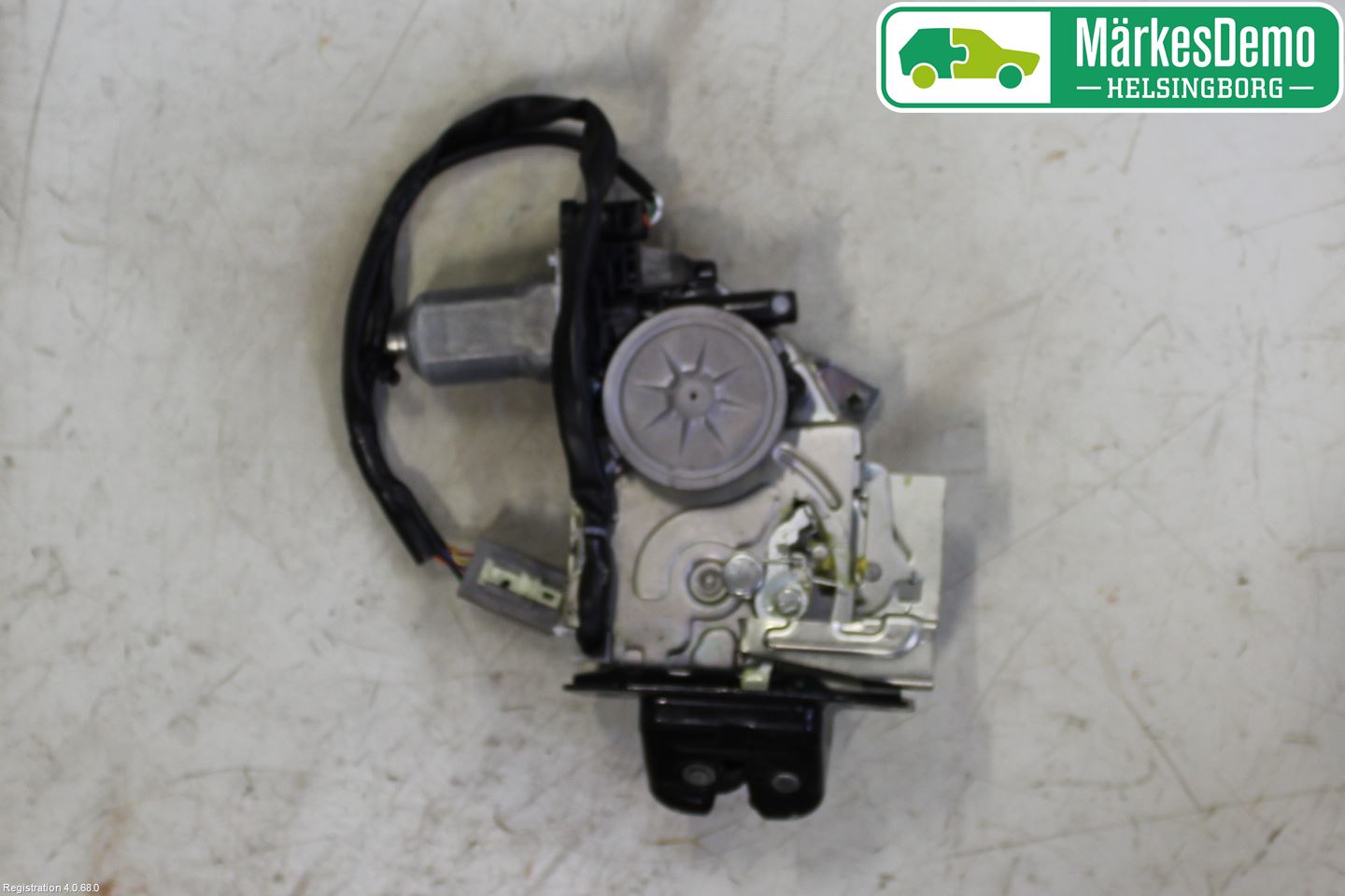 Ford KUGA 13-16 Låskista Baklucka