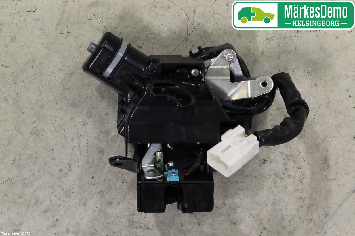 Lexus NX 300h 15-21 Låskista Baklucka