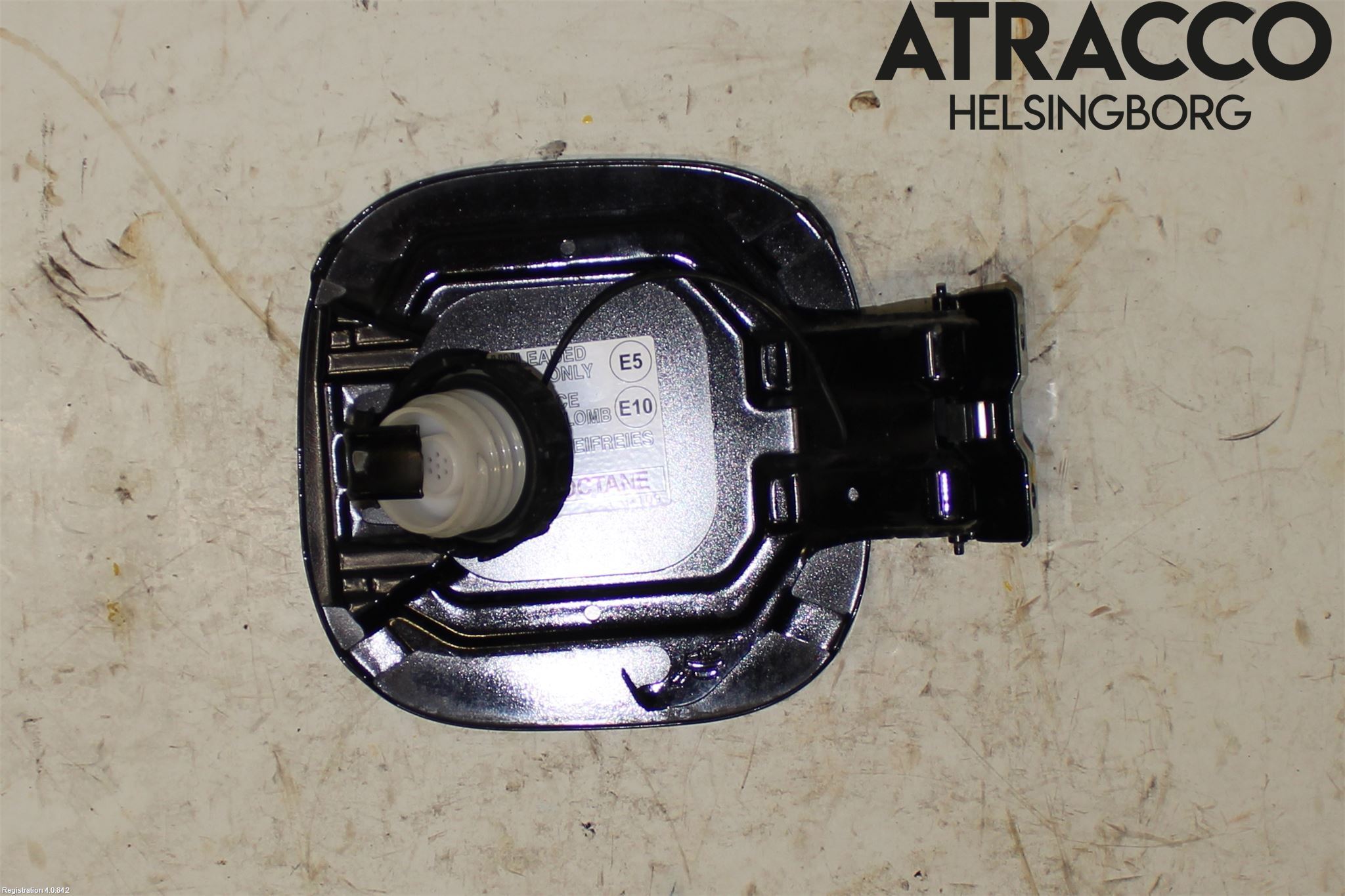 Mitsubishi OUTLANDER 13-21 Tanklucka