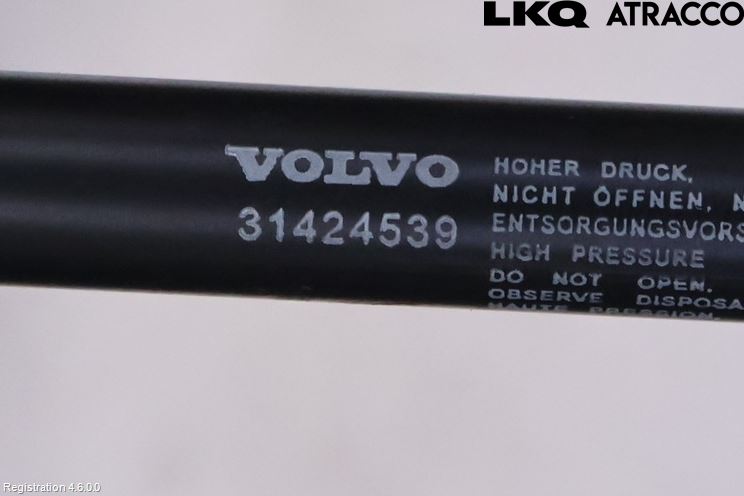 Volvo XC60 18- Gasfjäder Motorhuv