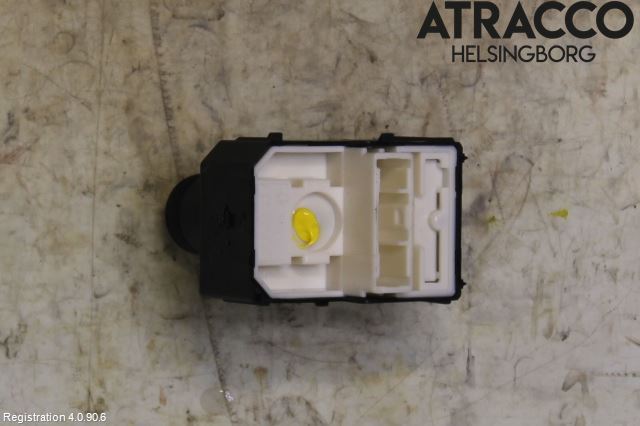 Toyota C-HR 16-23 Strömställare Spegel