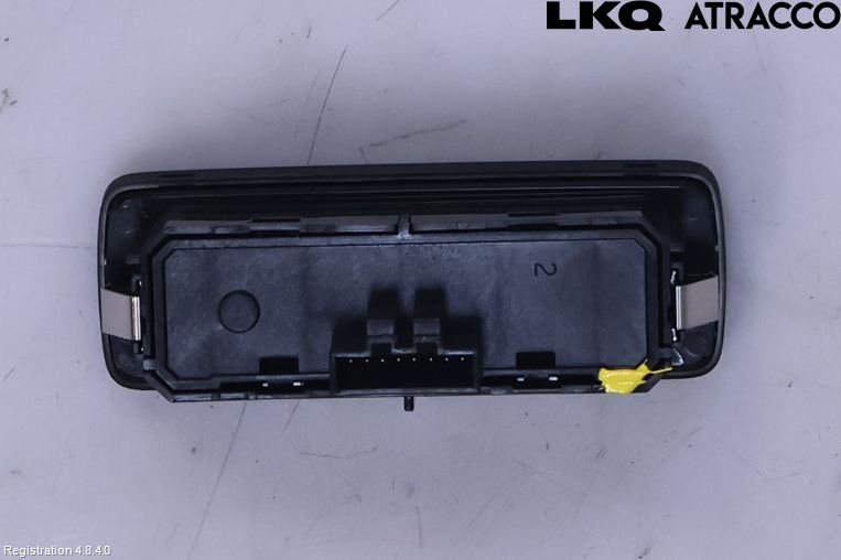 Polestar 2 20- Strömställare Baklucka