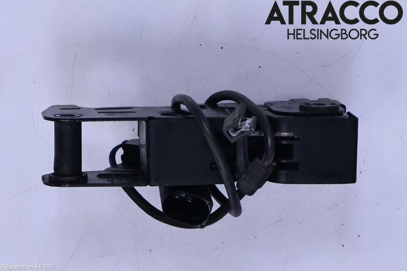 Audi A4 12-15 Huvlås