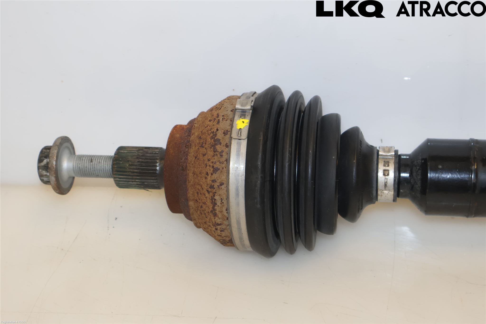 Volkswagen VW TIGUAN 16-24 Drivaxel Fram Höger
