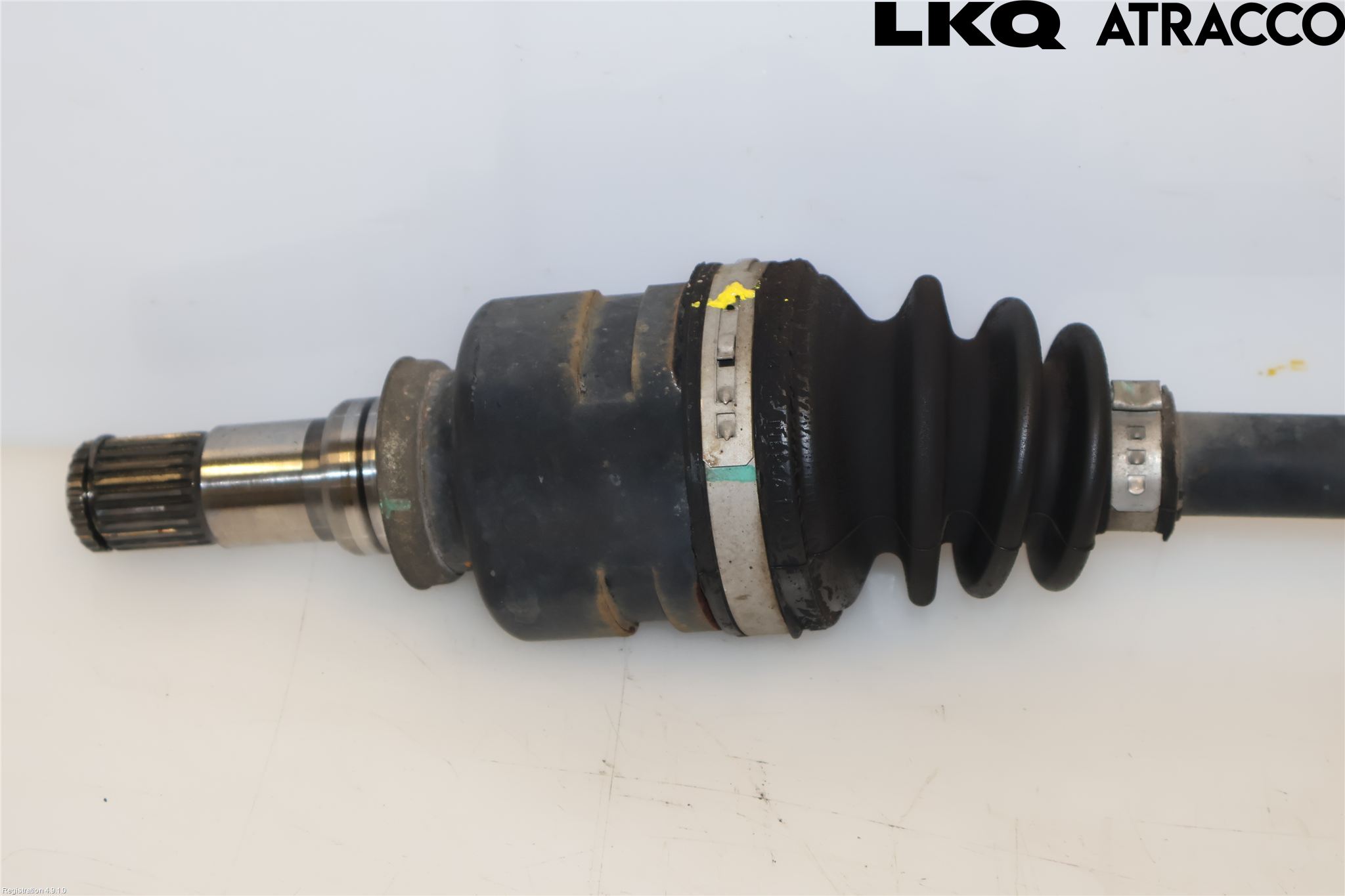 Toyota YARIS XP130 12-14 Drivaxel Fram Vänster