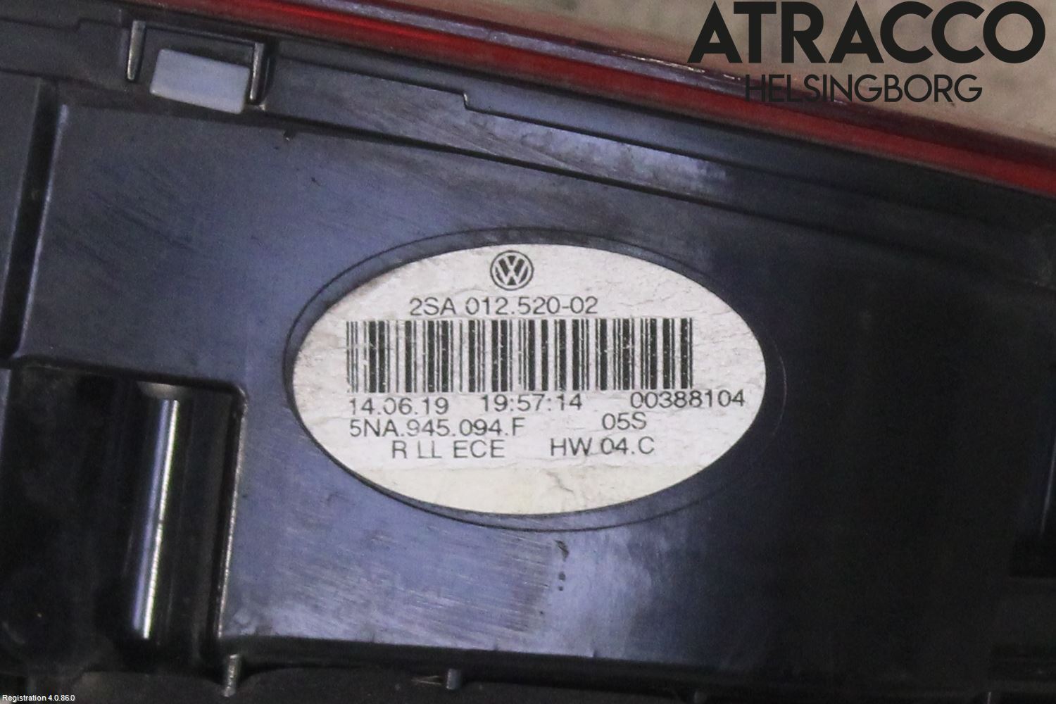Volkswagen VW TIGUAN 16-24 Bakljus Lucka Hö