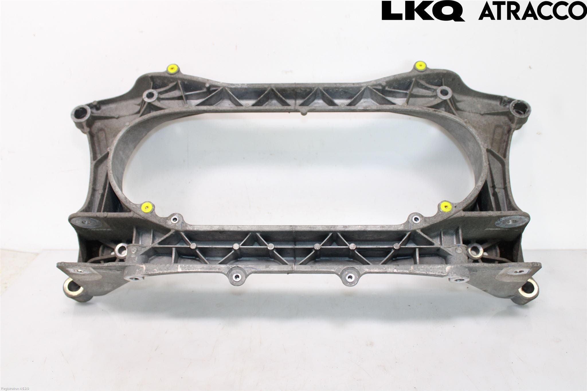 Lexus IS 250/350 14-20 Framvagnsbalk