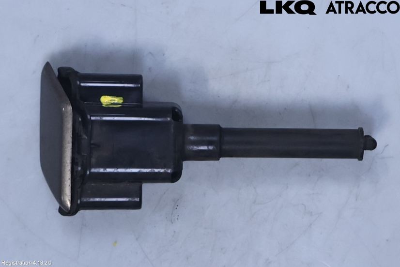 Toyota AURIS 13-19 Spolarmunstycke Strålkastare