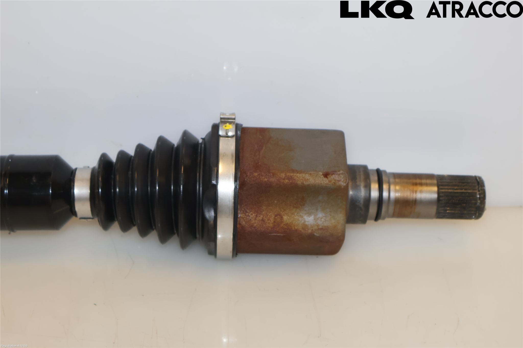 Volkswagen VW TIGUAN 16-24 Drivaxel Fram Höger