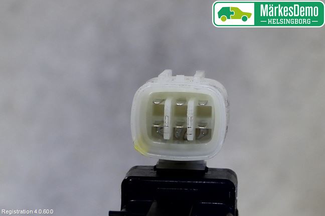 Mitsubishi ECLIPS CROSS Fönsterhissmotor